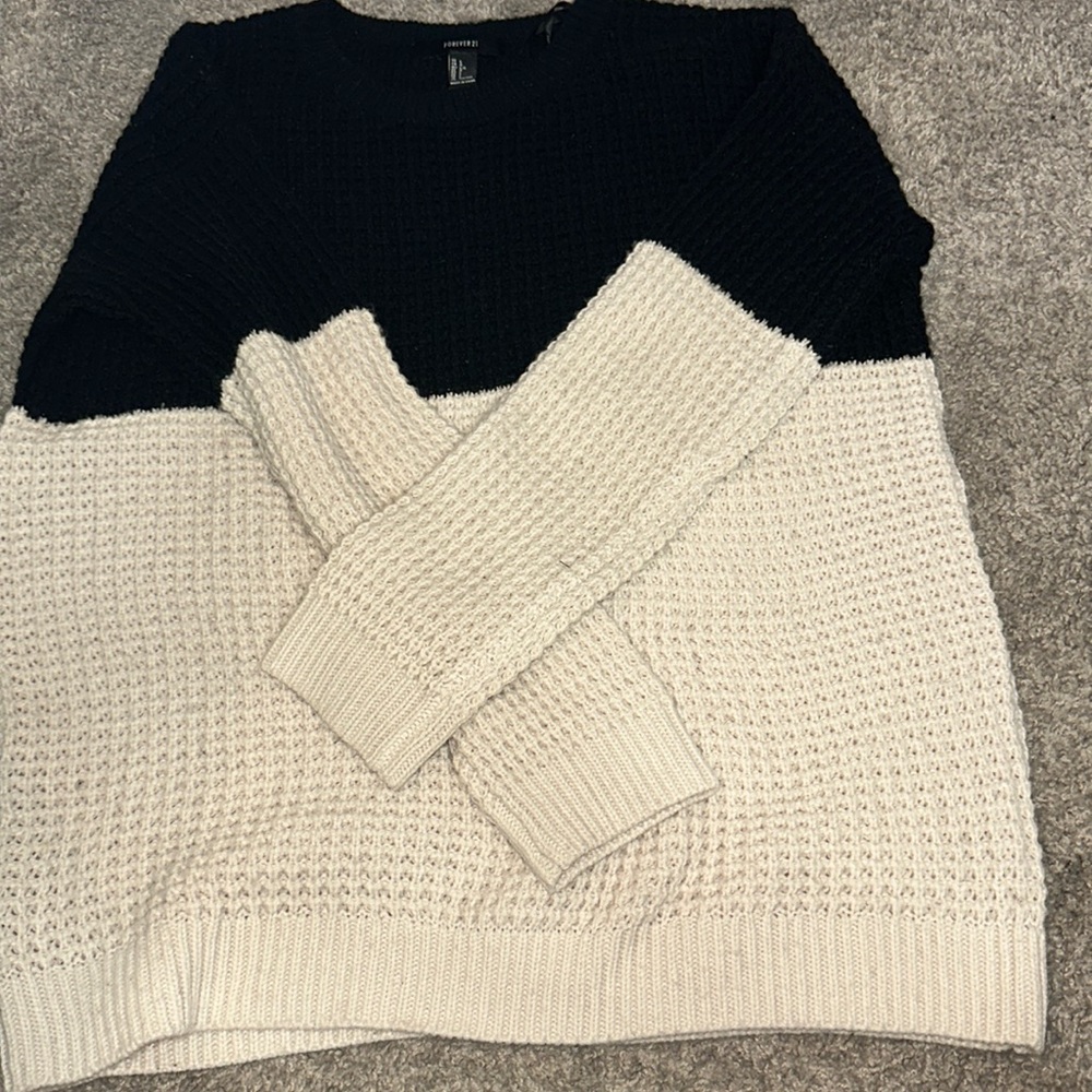 Colorblock knitted sweater